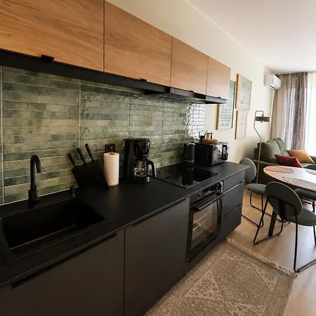 Harmony Portovo By Kings Apartament